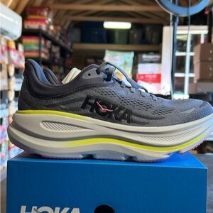 Women’s Hoka Bondi 9 Athletic Sneakers, Size 7.5